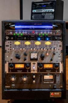 Vintage hardware rack gear